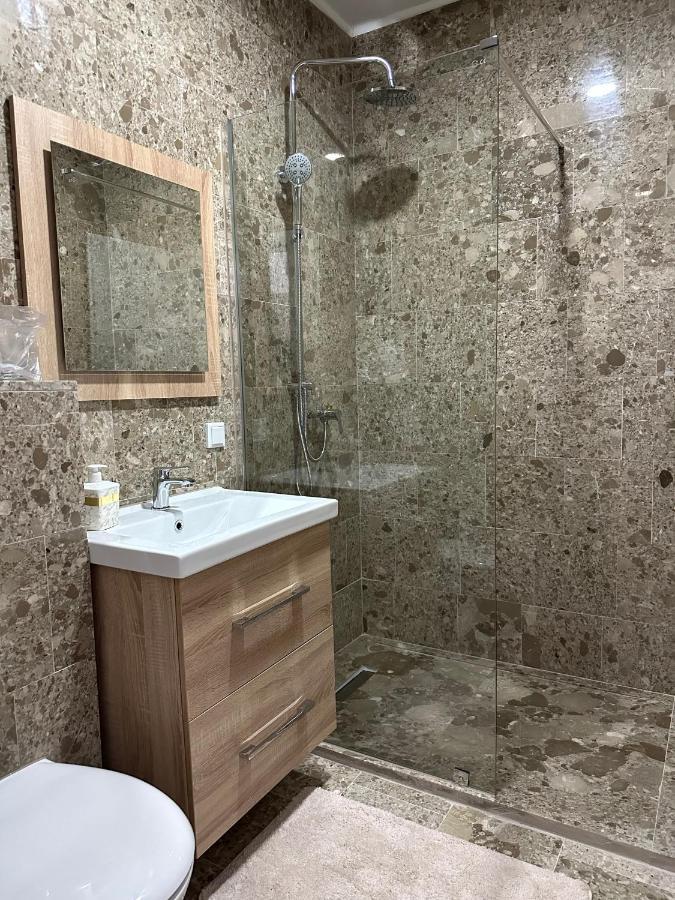 Royal City Apartments Jajca Kültér fotó
